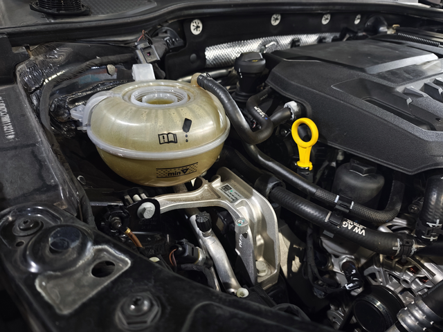 帕薩特漏防凍液圖1