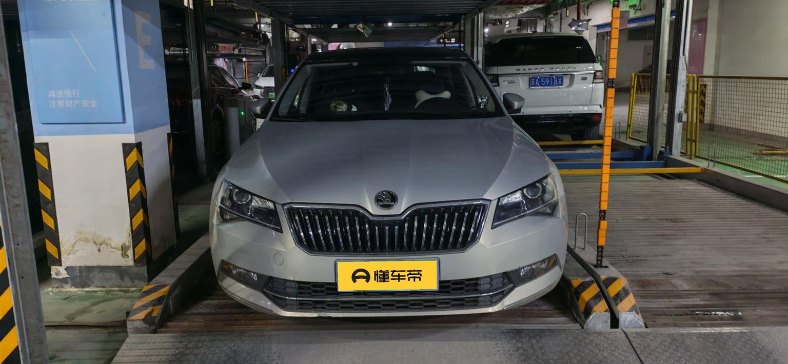 Skoda Superb — фотографии объявления, Фото 4