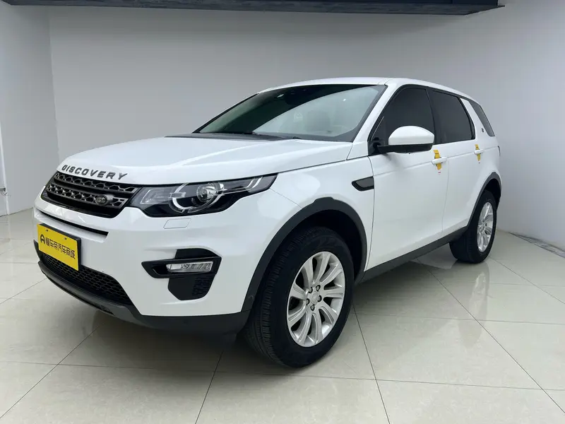 Land Rover Discovery Sport — фото 1