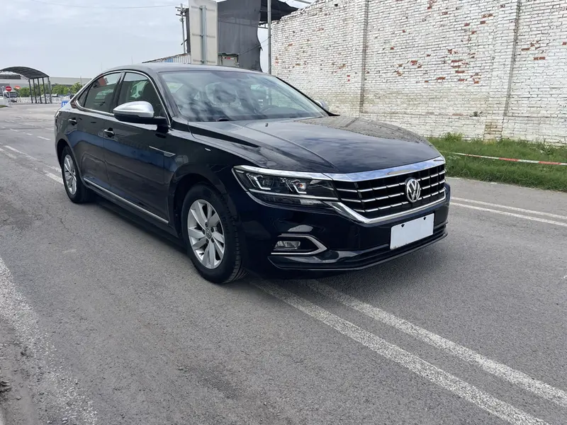 Volkswagen Passat — фото 3