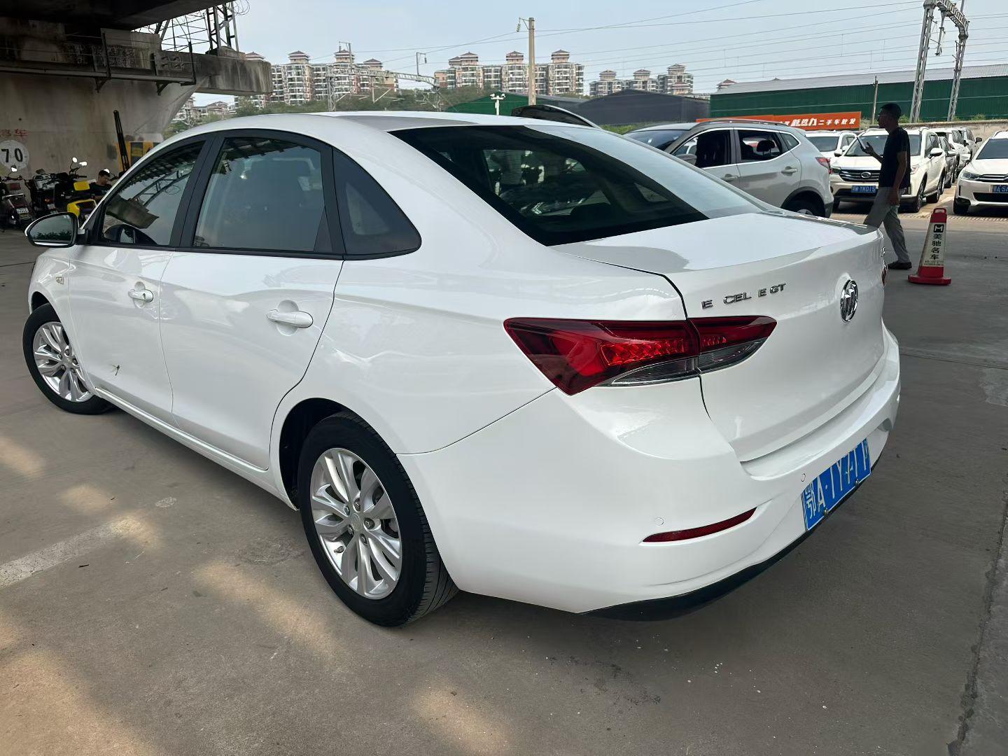 Buick Excelle — фотографии объявления, Фото 10