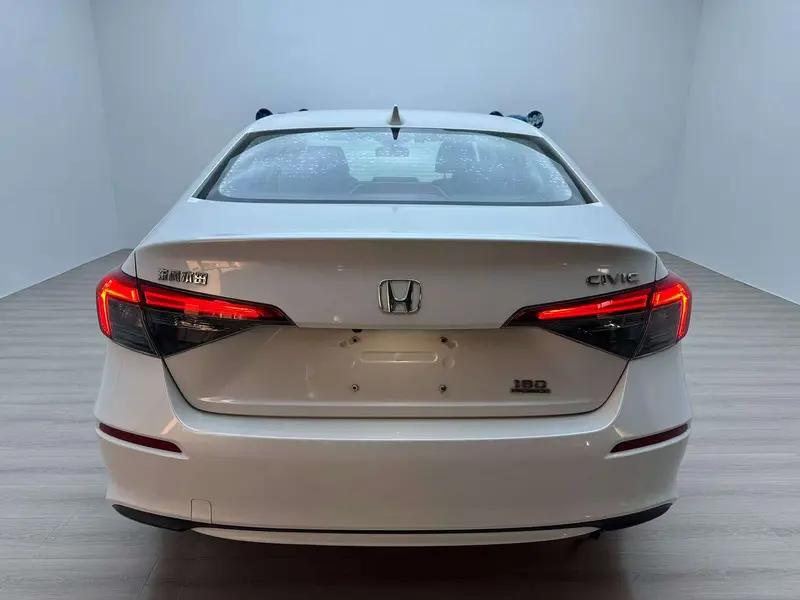 Honda Civic — фото 5