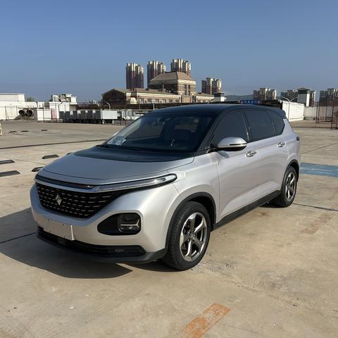 Baojun RM-5, 2019 год