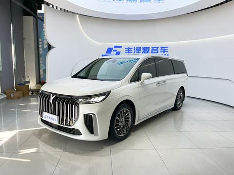 VOYAH Dreamer PHEV