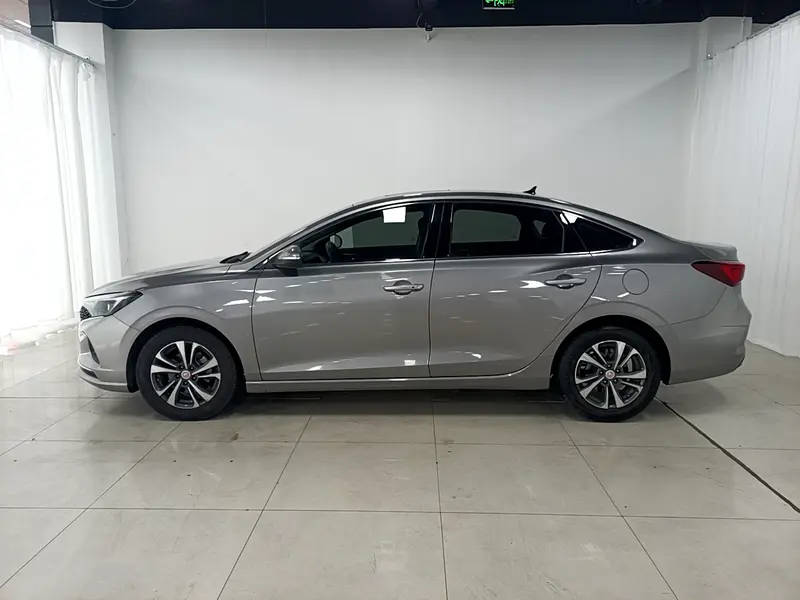 Changan PLUS NE 1.4 T GDI AT Premium — фото 4