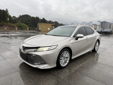 Toyota Camry 2019 2.5G Luxury VI