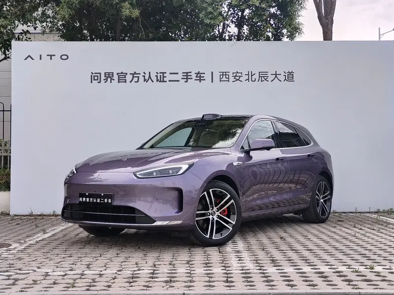 AITO M5