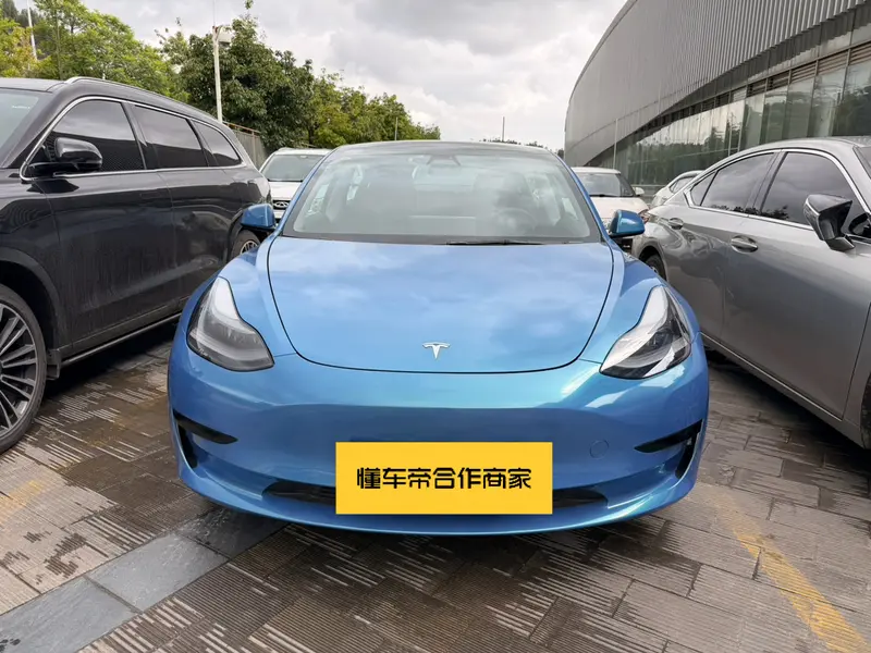 Tesla Model 3 RWD — фото 2