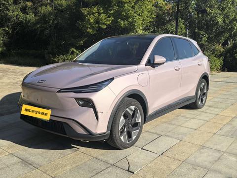 Bestune Yueyi 03, 2025 год