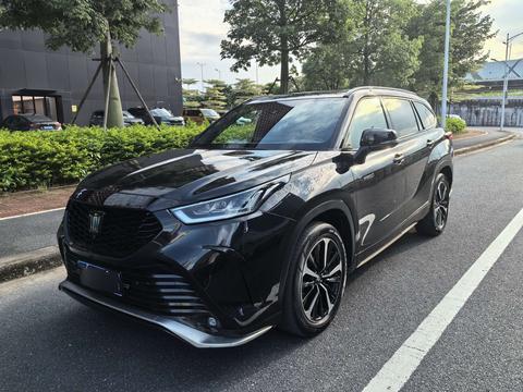 Toyota Crown Kluger