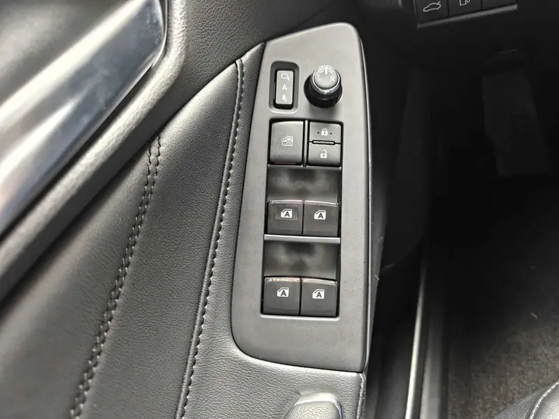 Toyota Avalon — фото 17