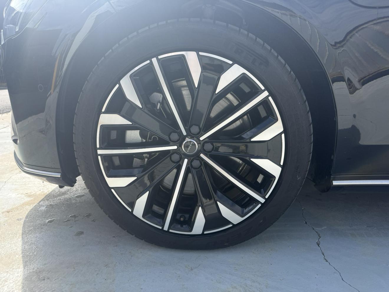 Volvo S90 PHEV: фотография 4 из 19