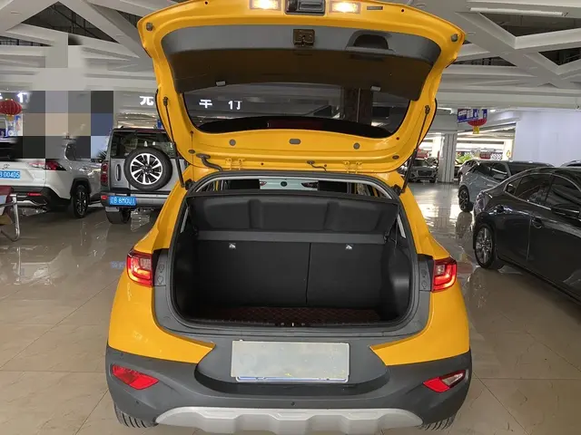 Kia 1.4 L CVT — фото 15