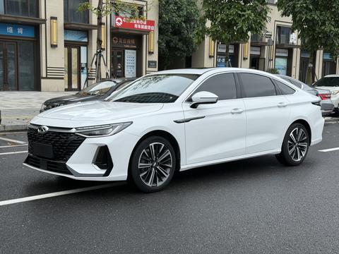 Chery Arrizo 8