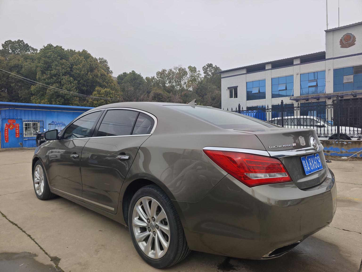 Buick LaCrosse — фотографии объявления, Фото 8