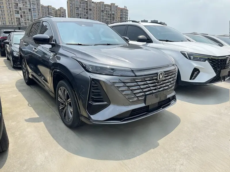 Changan CS75 Plus — фото 3