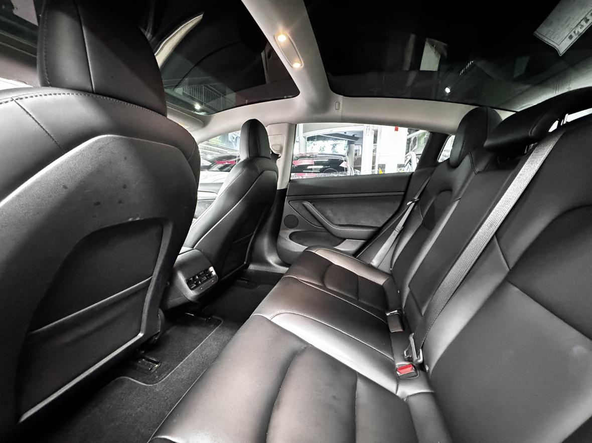 Tesla Model 3 2022 Performance