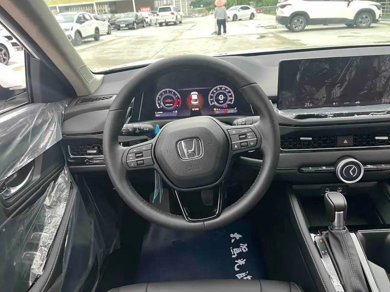 Honda Inspire — фото 9