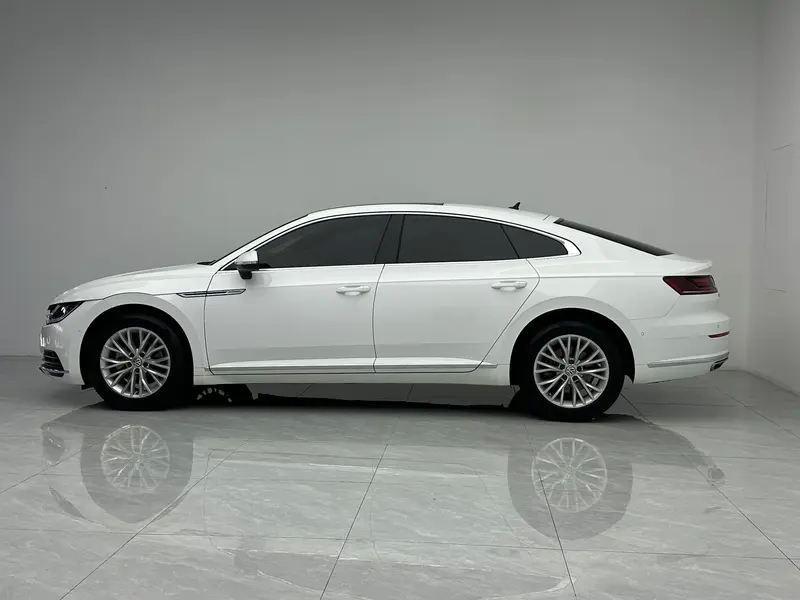 Volkswagen CC 380 TSI VI — фото 4