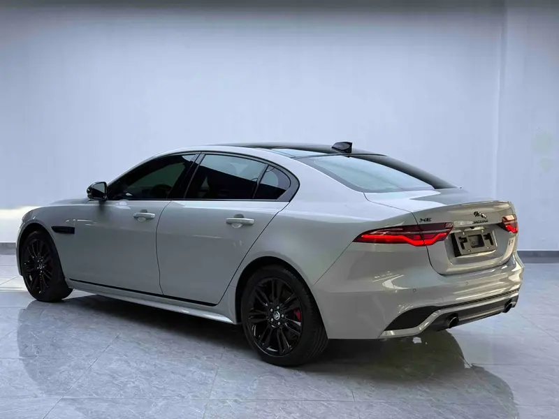 Jaguar XEL 2.0 T 250 PS R-DYNAMIC 90 — фото 4