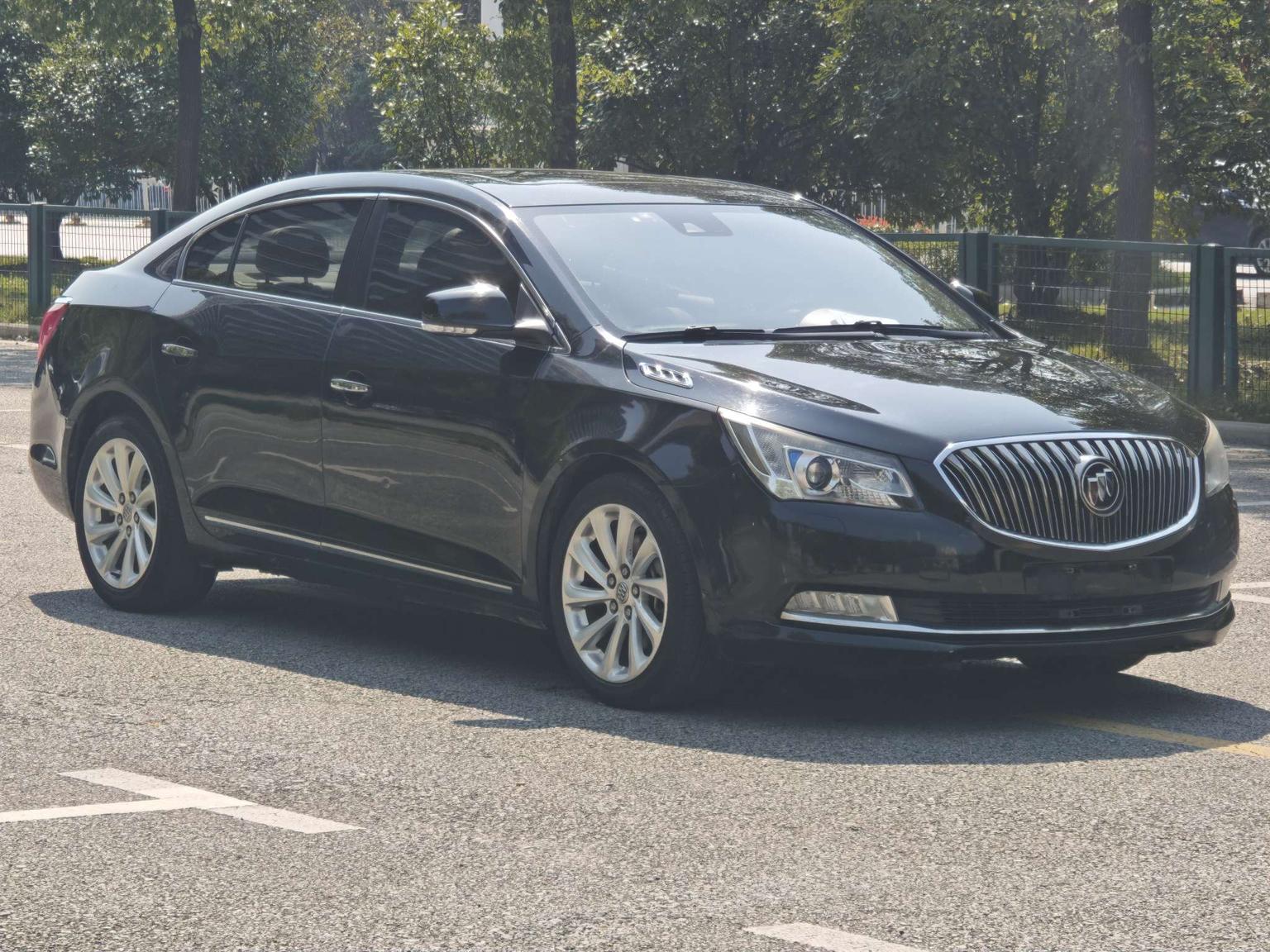 Buick LaCrosse — фотографии объявления, Фото 4