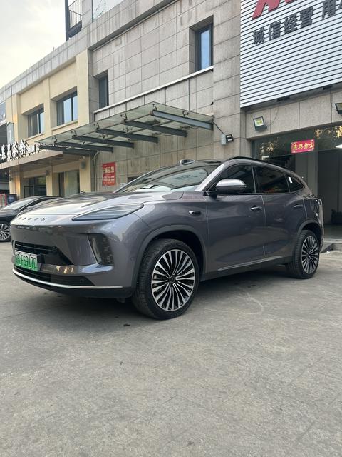 EXEED ET5