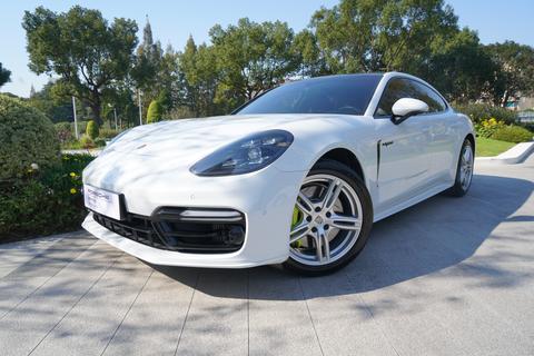 Porsche Panamera E-Hybrid