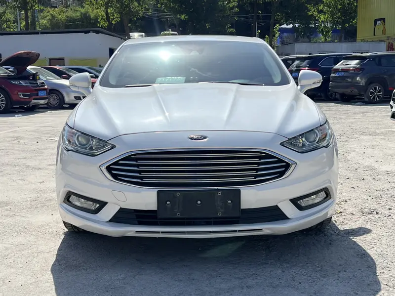 Ford Mondeo рестайлинг EcoBoost 180 стиль — фото 2
