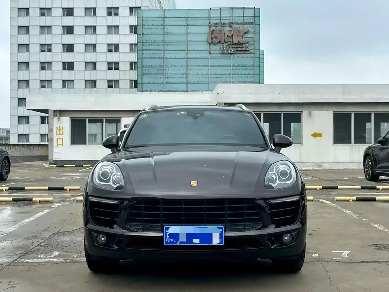 Porsche Macan 2.0 T — фото 2