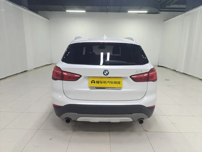 BMW X 1 x Drive 20 Li — фото 6