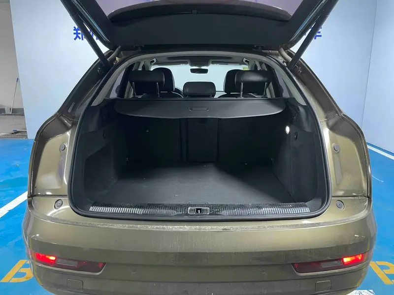 Audi Q3 35 TFSI стиль — фото 10