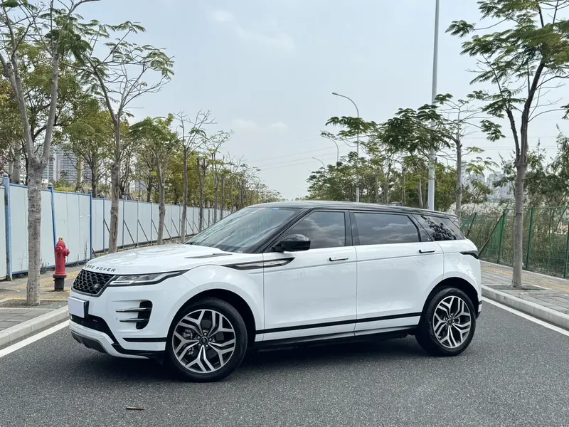 Land Rover Evoque L 249 PS R-Dynamic Luxury — фото 1
