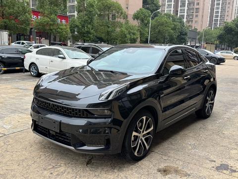 Lynk & Co 05