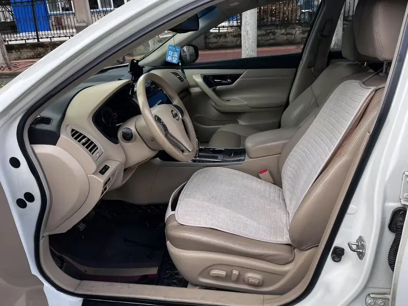 Nissan Teana 2.0L XE-Sporty спорт — фото 7