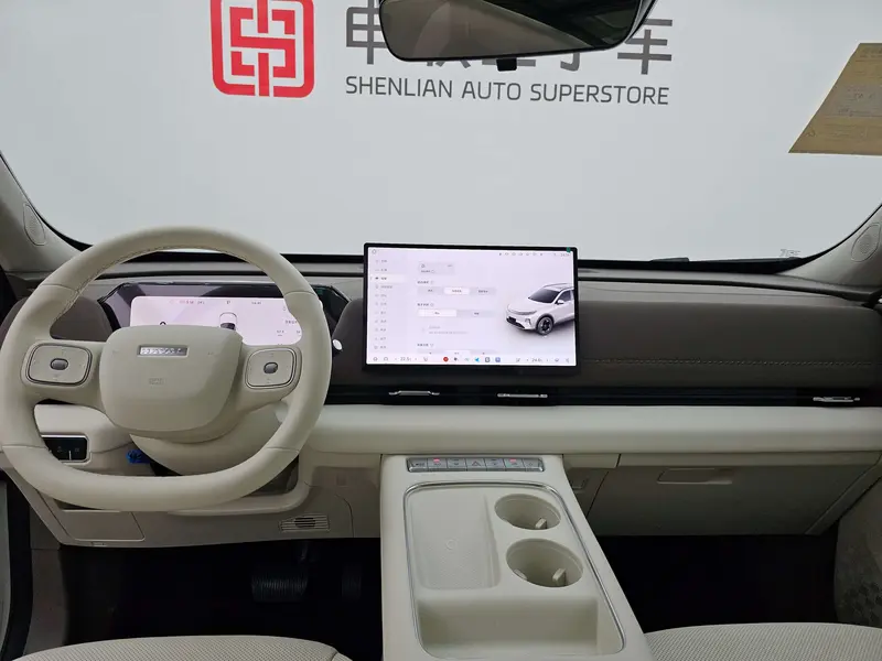 Haval Xiaolong Max — фото 6