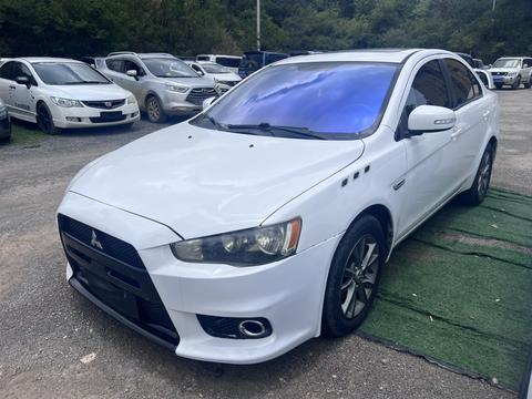Mitsubishi Lancer EX