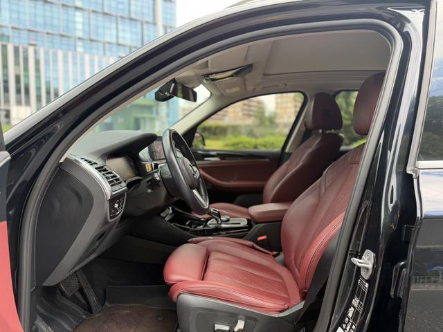 BMW X3 2023 Черный из Китая