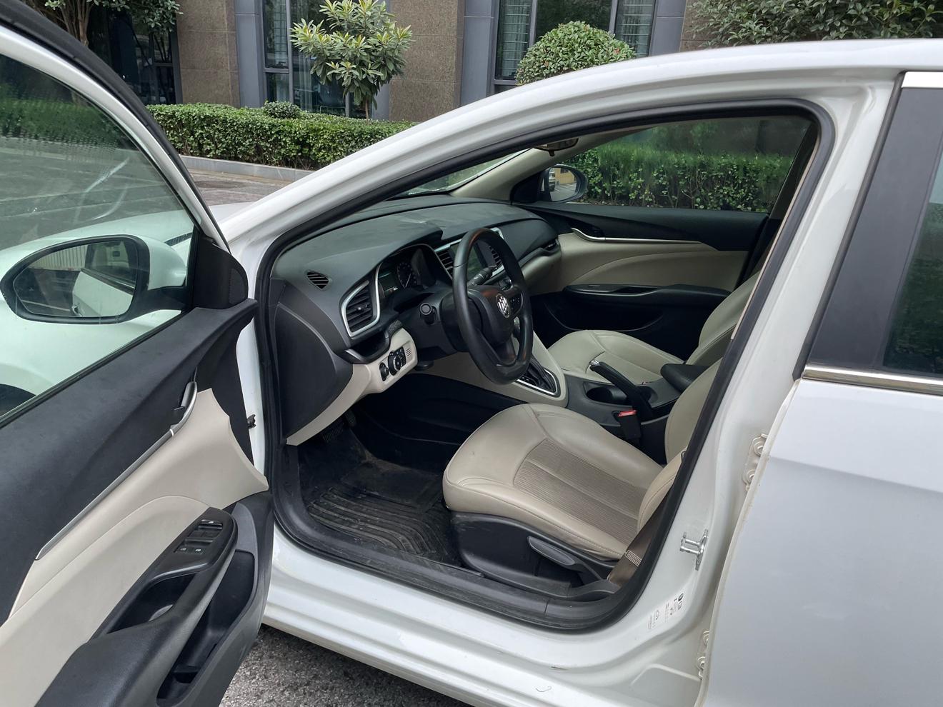 Buick Excelle — фотографии объявления, Фото 11
