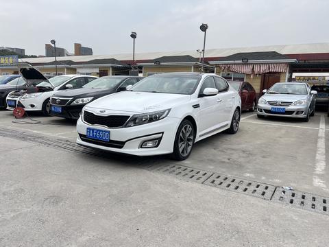 Kia K5 2015 2.0L AT Special