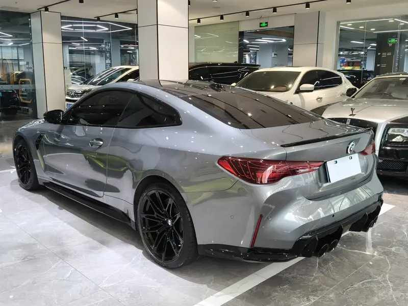 BMW M4 M xDrive — фото 4