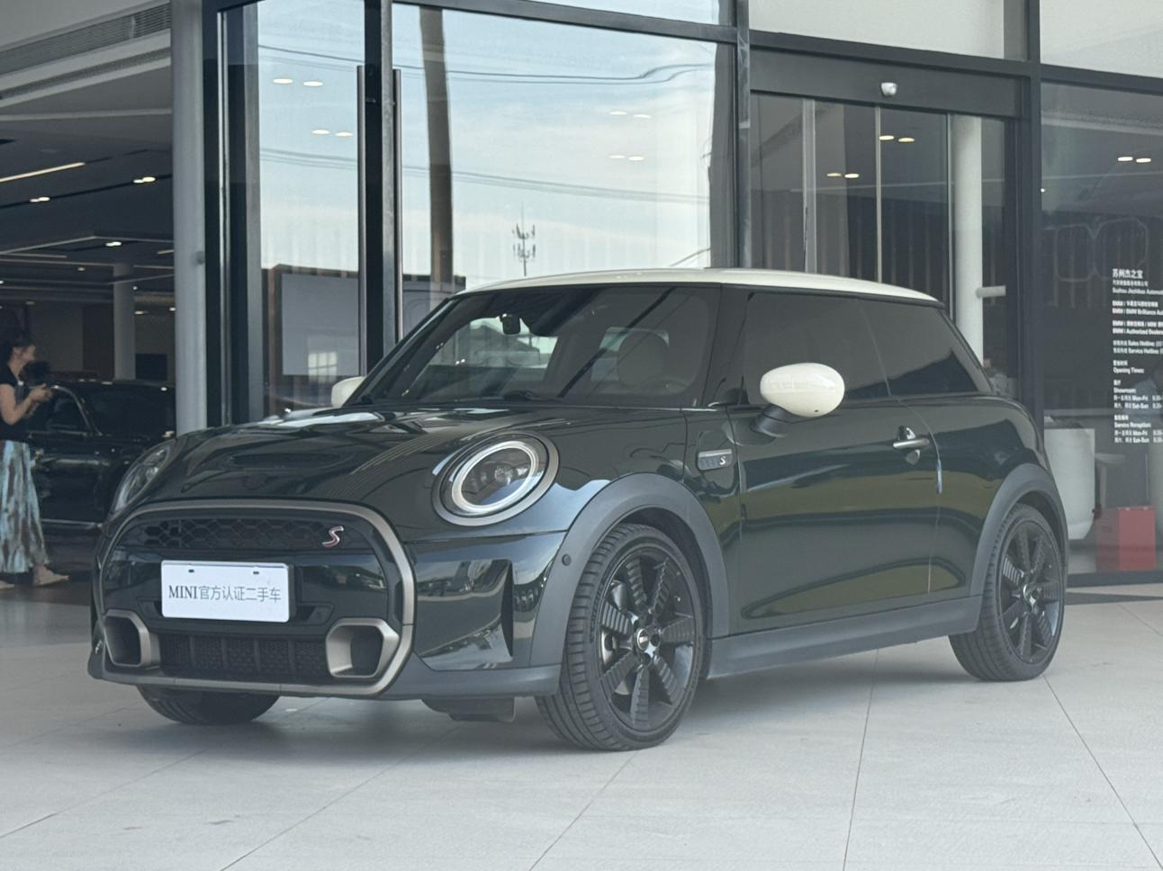 MINI, фотография из объявления