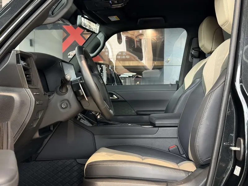 Lexus GX 550h OVERTRAIL — фото 9