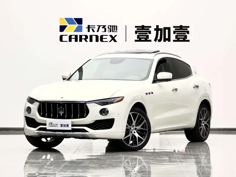 Maserati Levante 3.0 T AT 4 WD 5
