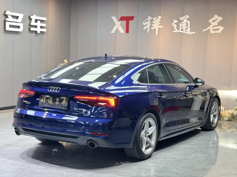 Audi A5 Sportback 40 TFSI стиль V — фото 6