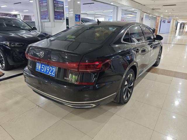 Volkswagen Passat 2023 Черный из Китая