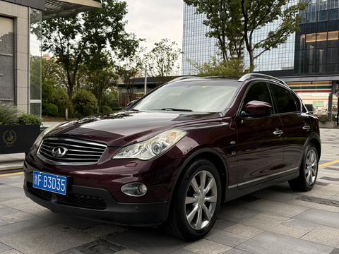 Infiniti QX50 2013 2.5L