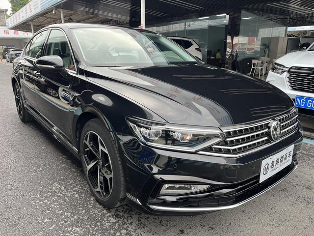 Volkswagen Magotan 2022 Черный из Китая
