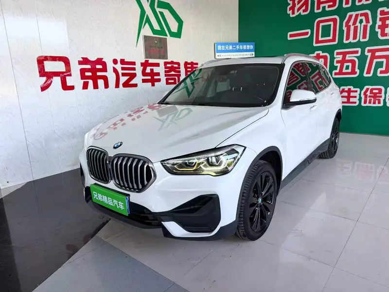 BMW X1 — фото 1
