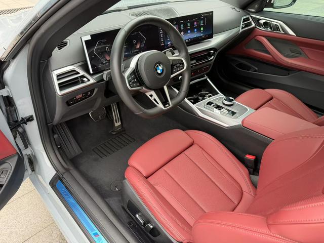 BMW 4 series 2025 Серебристо-серый из Китая
