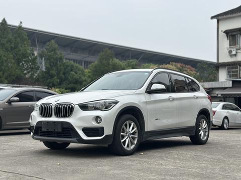 BMW X1 2016 sDrive18Li Fashion